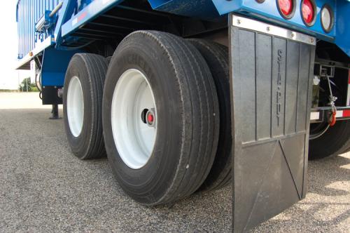 wheels on onken recycling container 